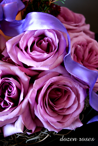 紫のバラのキャンドル・アレンジ | p.61 | MELLEOW STUFF DESIGN | メロウスタフ | sumiko taniuchi | フォトグラファー | 写真撮影 | フラワーアレンジ | 東京都目黒区