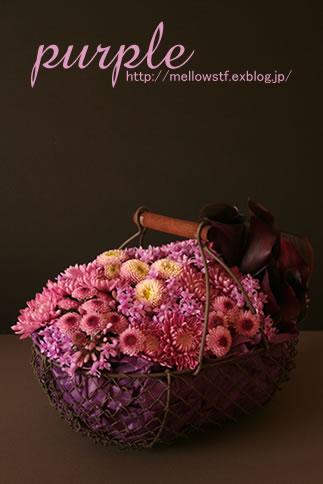 紫いっぱいの花籠 | MELLOW STUFF DESIGN | メロウスタフデザイン | 商品撮影 | 作品撮影 | 花雑貨制作販売 | 各種デザイン | 東京都目黒区